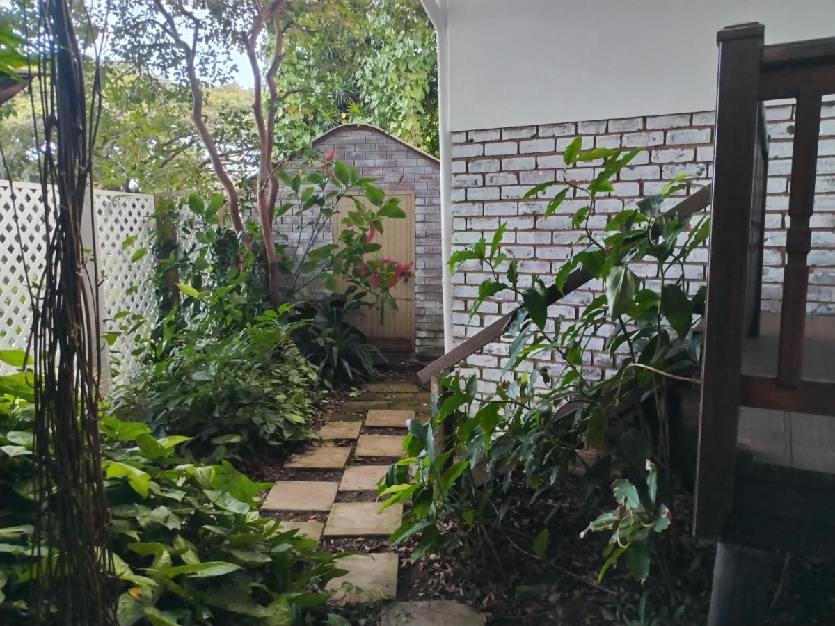 Beach Wood Cottages Shelly Beach Luaran gambar